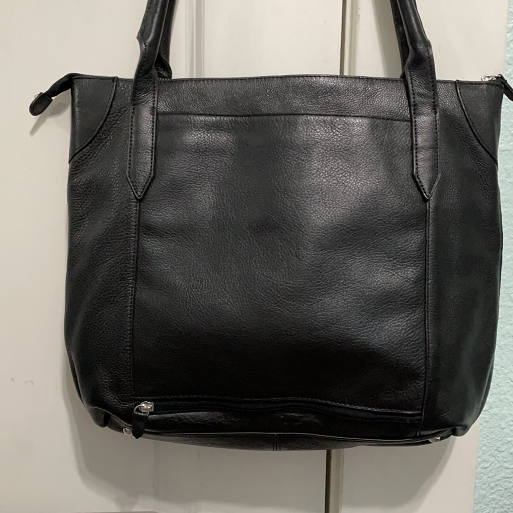 Lodi’s ladies genuine leather purse - Picture 5 of 13